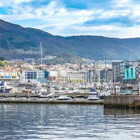 Dinbnb I 78sqm For The Family I Balcony & Near The Sea Apartment Bergen