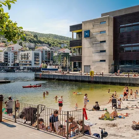 Lägenhet Dinbnb I 78sqm For The Family I Balcony & Near The Sea *